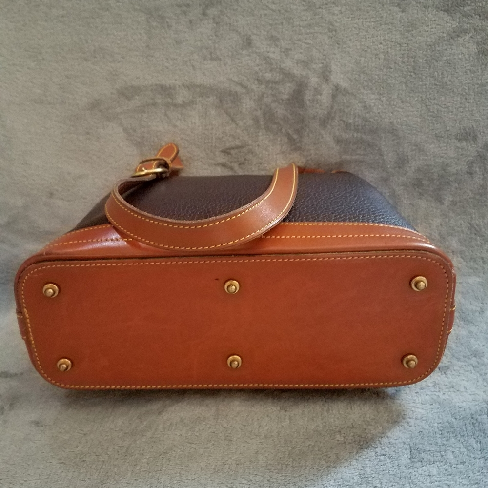 Rare Vintage Dooney & Bourke Large Hobo Bag - Picture 5 of 14
